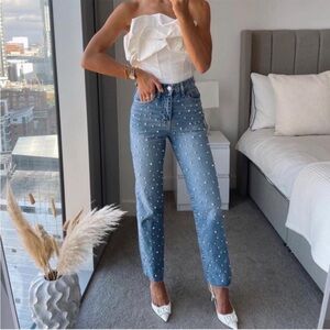 Zara Straight Leg Pearl Jeans Size 6